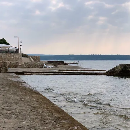 Yacht Miss Botel Novigrad Istria